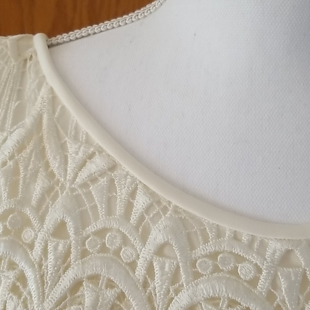 CATTIVA NWT Beautiful Special Occasion Gown Ivory  10 - Picture 11 of 14